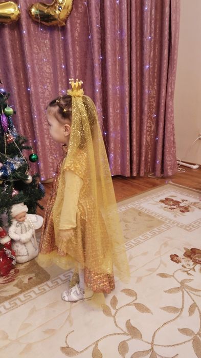 Костюм Золотой рыбки.