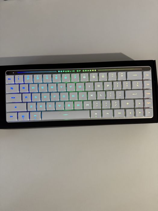 Tastatura ASUS ROG Falchion RX Low Profile - ca nou, garantie
