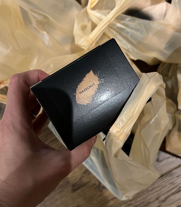 Bronzer si Pudra Fenty Beauty