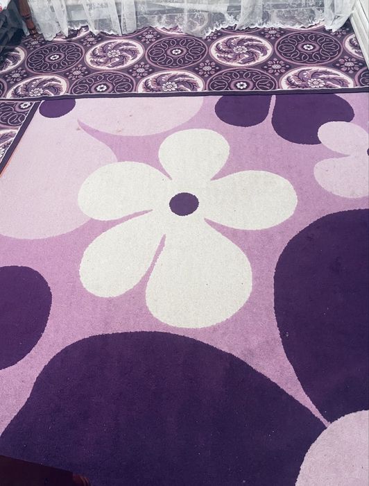 Ковер и два коврика