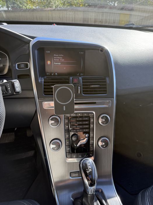 Volvo XC60 2.4 D4 AWD 190CP | Panoramic | Scaune Încălzite | Full Safety