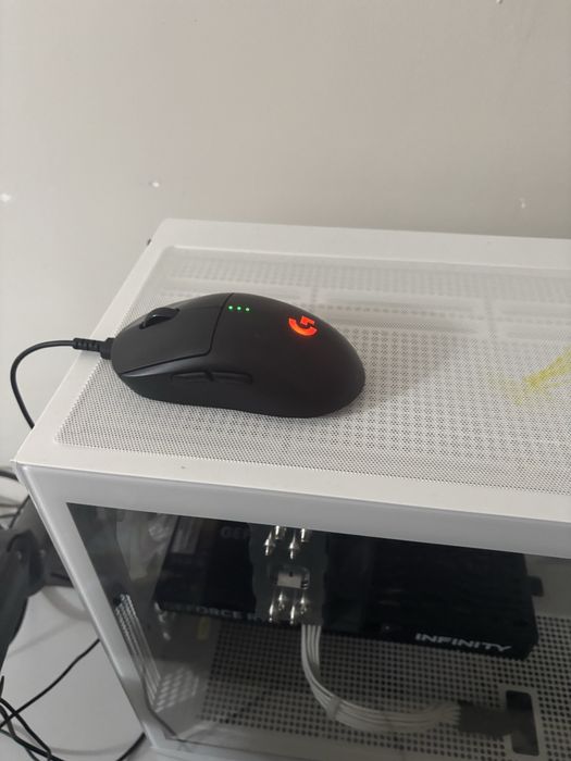 Продам мышь logitech g pro X есть доставка!