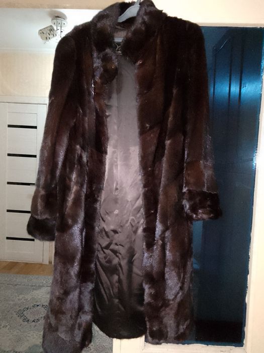 Норкавая шуба на прадаж
