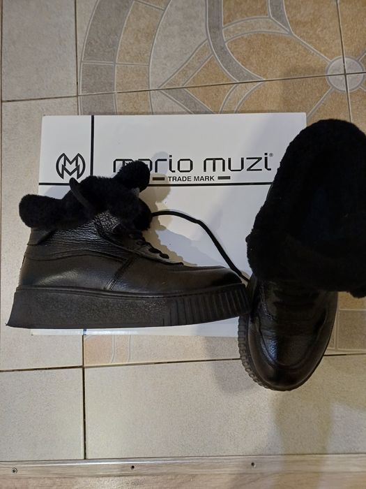 Зимние женские ботинки