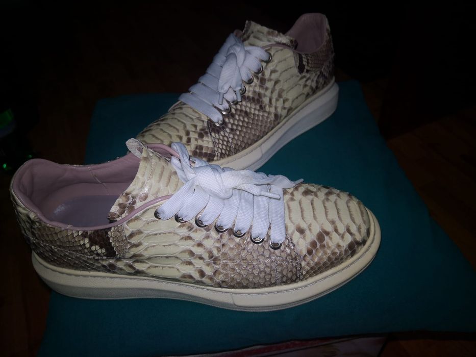 Sneakersi barbatesti din piele de piton  comanda  44