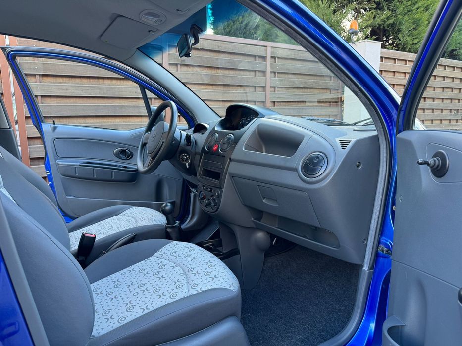 Chevrolet spark 12.700 km