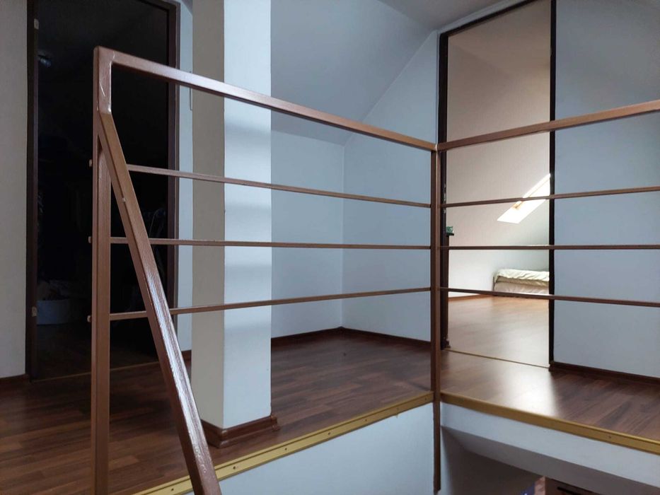 Vilă 515 mp + Spațiu Comercial închiriat (Venit Sigur) - Călimănești