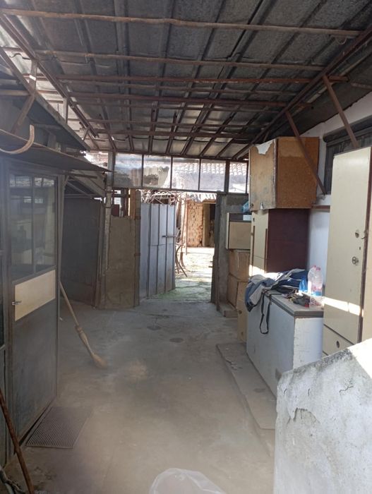 Къща с двор с.Бегово