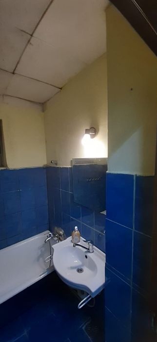 Vând apartament cu 2