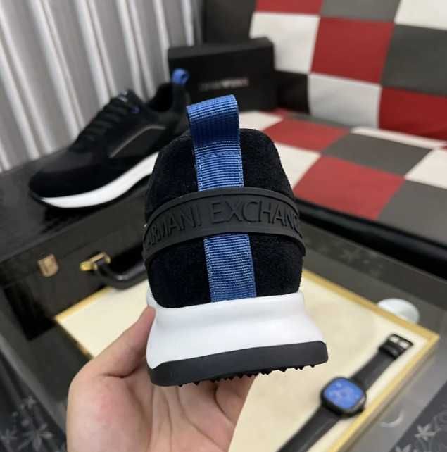Кроссовки Armani Exchange 42 размер