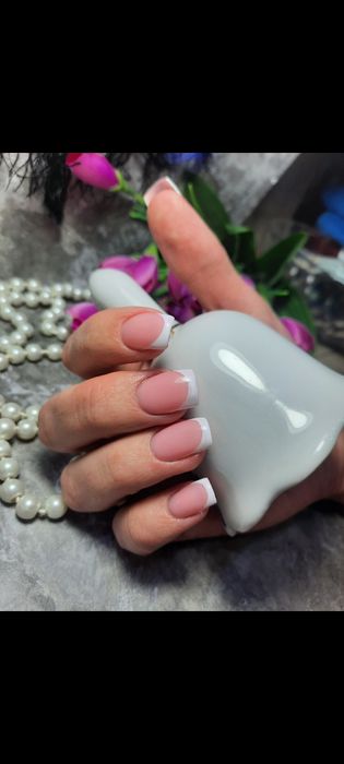 Обучение маникюр, наращивание, педикюр.