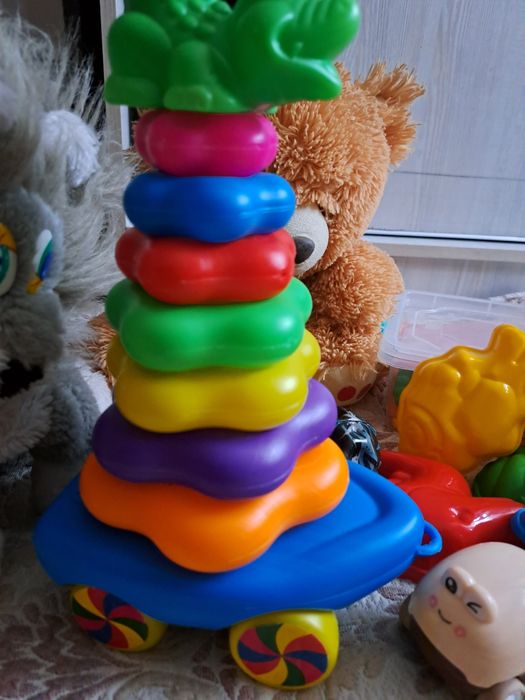 Развивающие игрушки от 0до 2 лет.