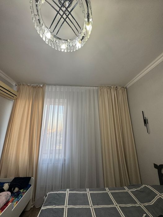 Продам красивые шторы,  тюль , 12000