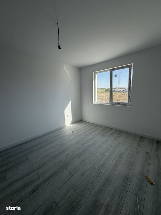 Bucatarie Inchisa, Apartament Cu 2 Camere, Giroc