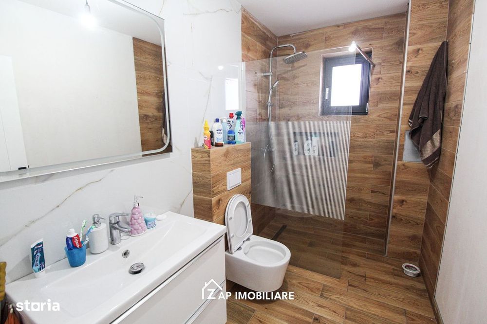 Casă 6 camere –195 mp utili –  P+M  Nazna – teren 644 mp