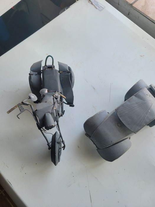 Modele masina si motocicleta aeromodelism