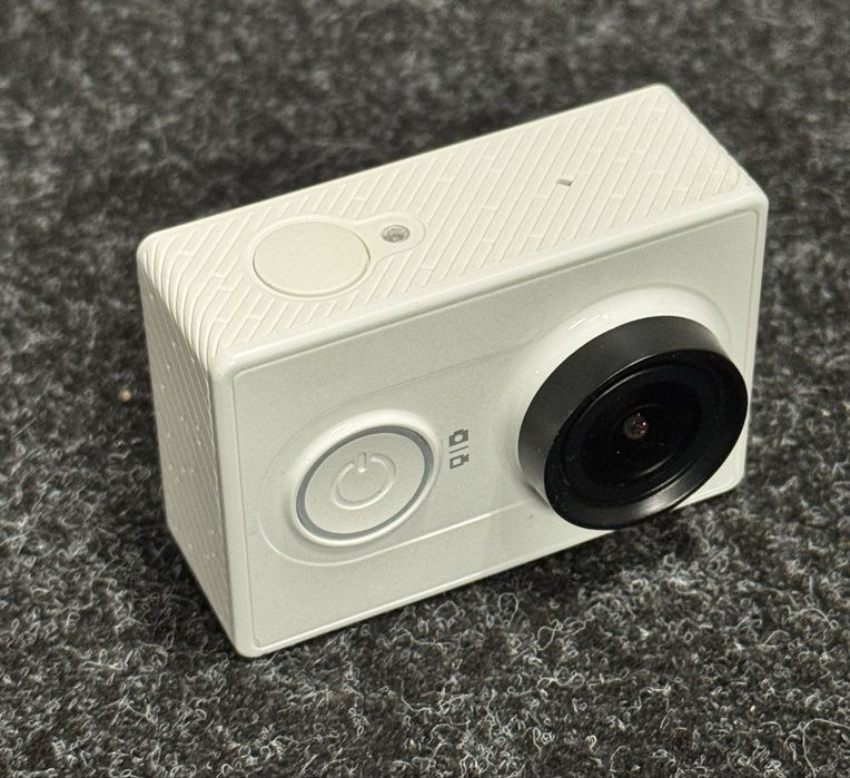 Екшън камера Xiaomi Yi Action Camera