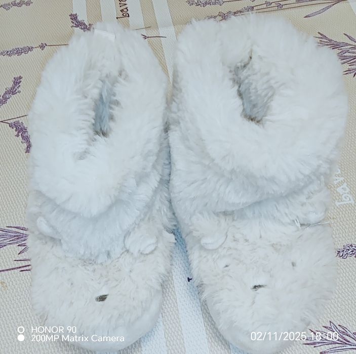 Botoșei H&M marimea 18 /19 noi fară eticheta