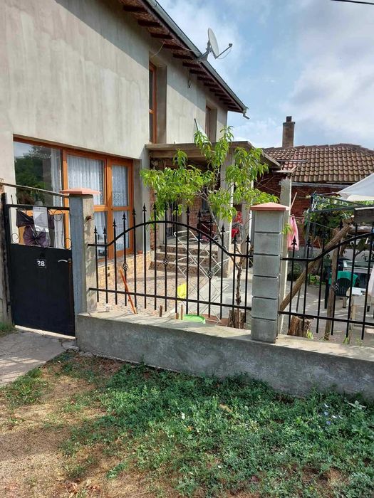 Къща в Село Брестовене