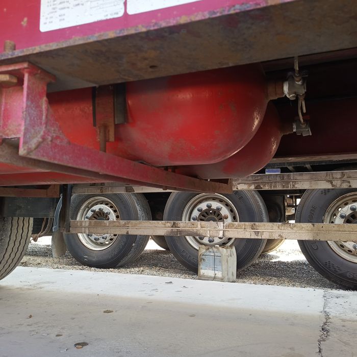 Daf euro 3 sotiladi 100%metan