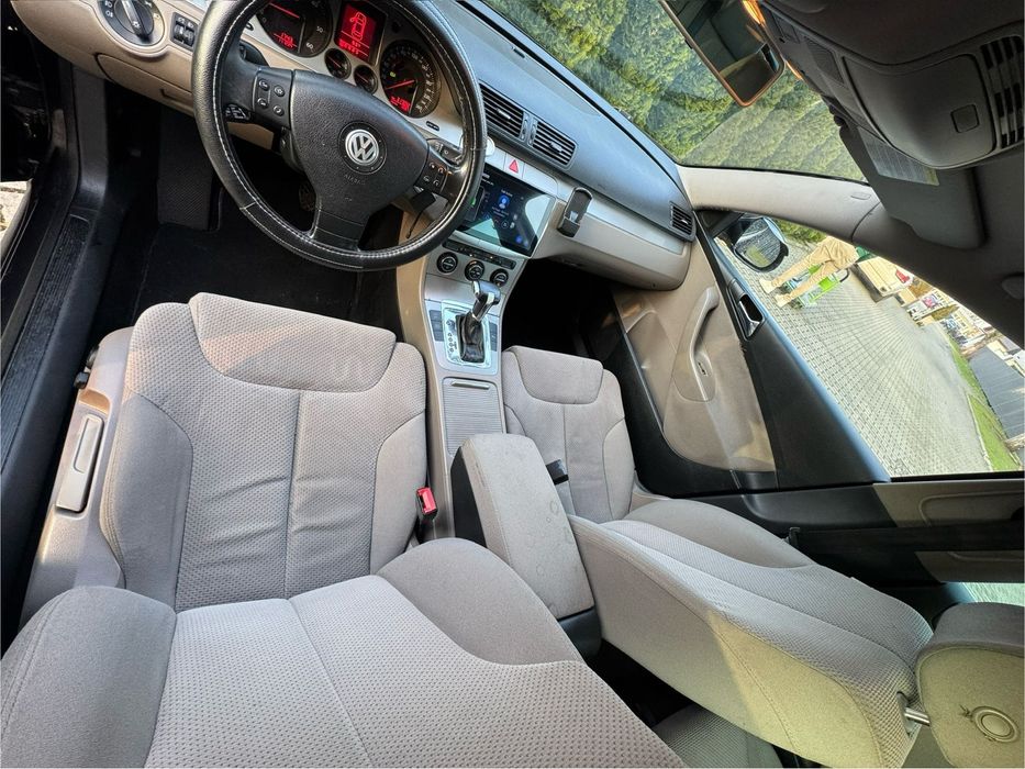 Vând Volkswagen Passat dsg