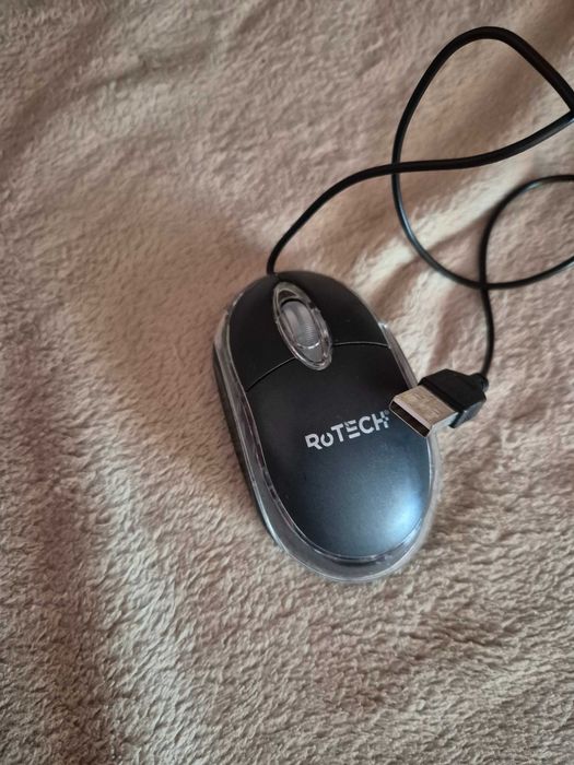 Vand Mouse La Cel Mai Bun Pret De Pe Piata.