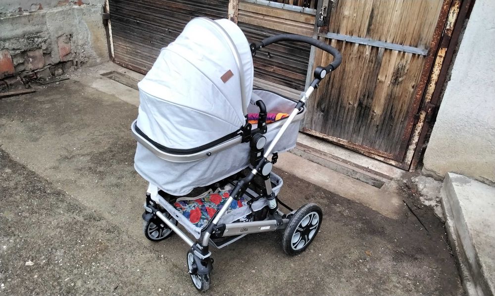 Бебешка количка LORA LORELI