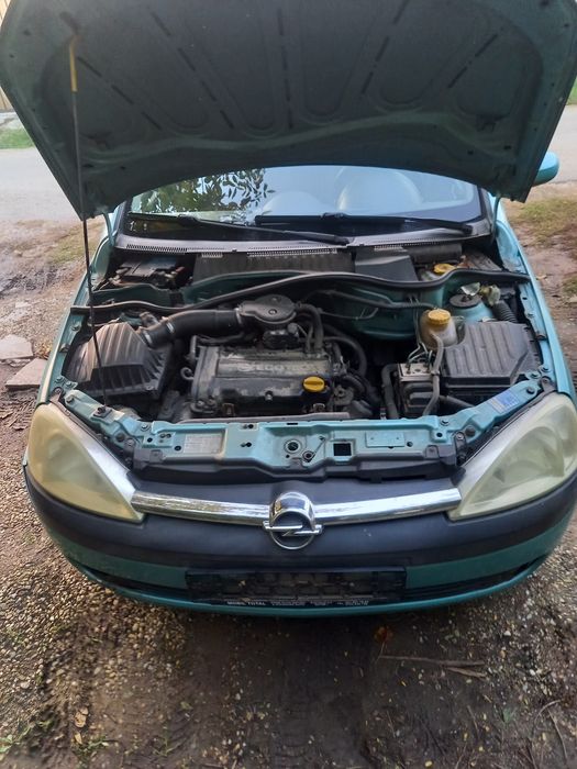 Bara fata Opel Corsa C