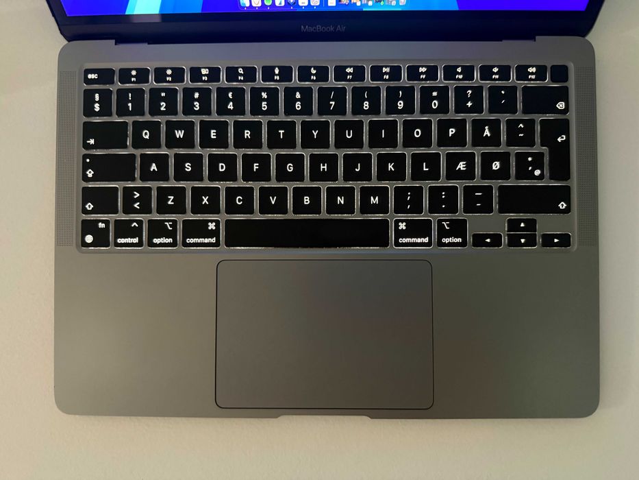 MacBook Air M1 2020 13" - A2337