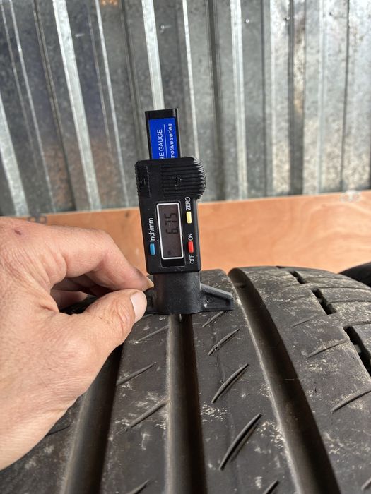 245/45/19 Континентал  Летни