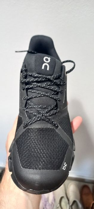 Adidas On Cloudflyer waterproof noi