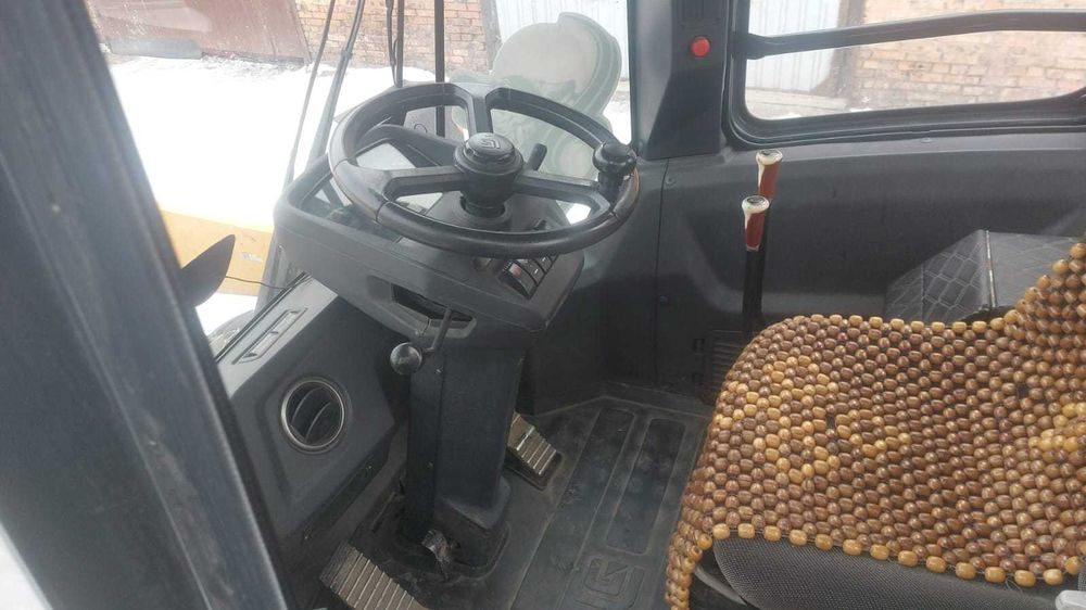 Продам погрузчик