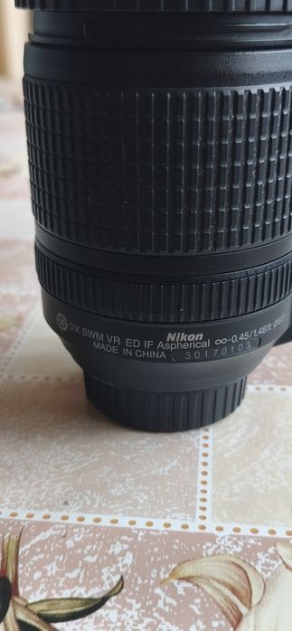 Обектив Nikkor AF-S 18 -140 f3.5 -5.6 за Никон F  в  почти перфектно състояние !