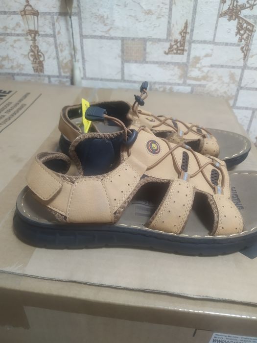 Летняя обувь мужская .