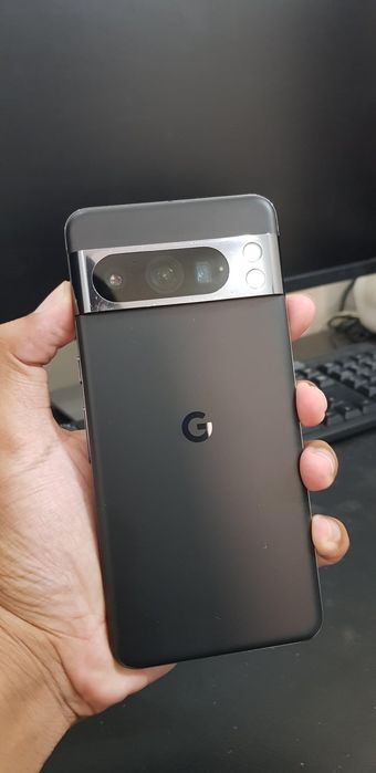 Google pixel 8 pro в хорошем состоянии