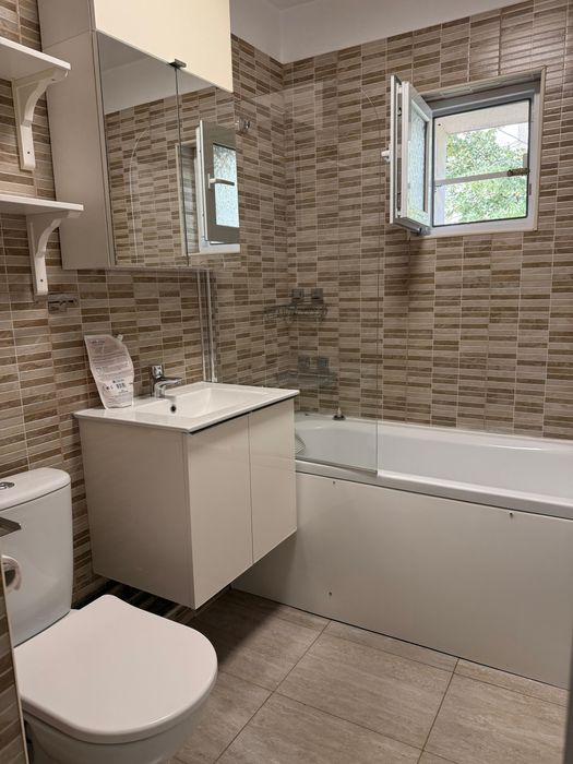 Direct proprietar-Vand Apartament 2 camere semidecomandat, 57mp, Alexandru Obregia, etaj 4/8, Piață Sudului, 125000