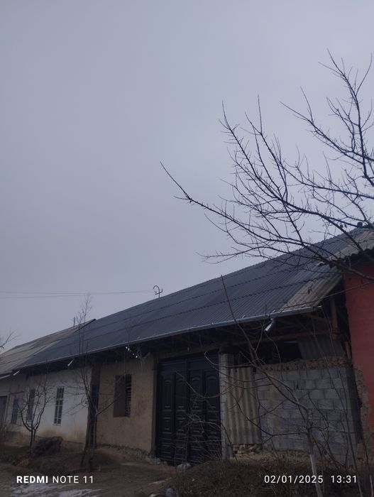 Xovli uy sotiladi 10 Sotix yiliga 3000 $ daromi bor