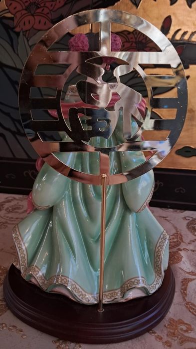 Порцеланова фигура Maiden of Fortune lena liu