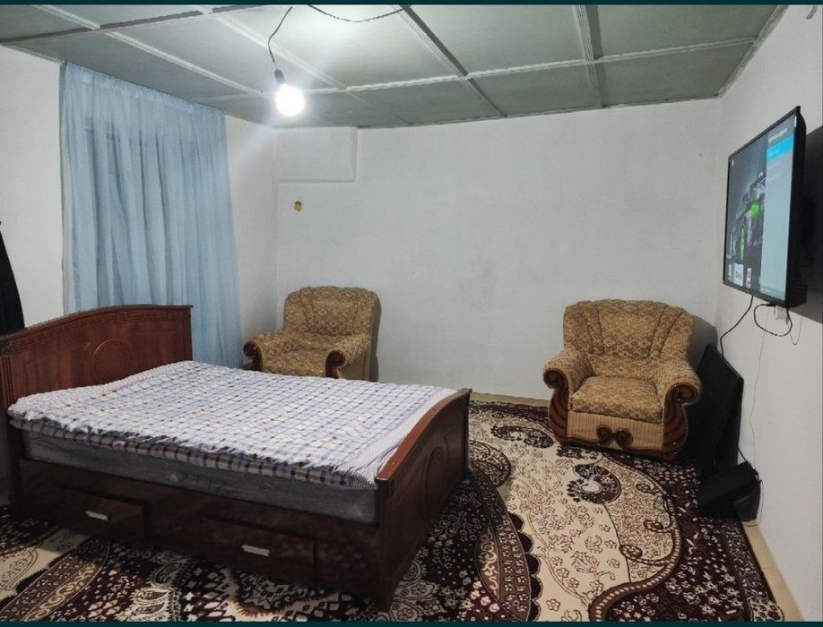 UY SOTILADI / Продаётся Участок
6 соток 
7 - хона + oshxona