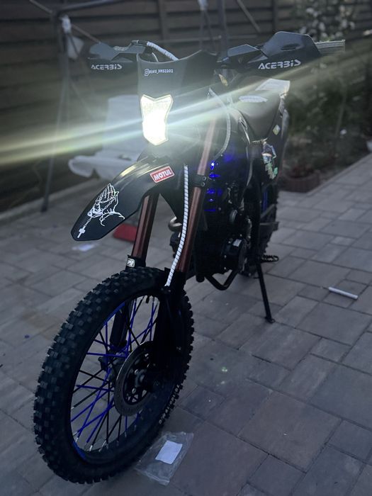 Vand motocross kxd 150  cu garantie