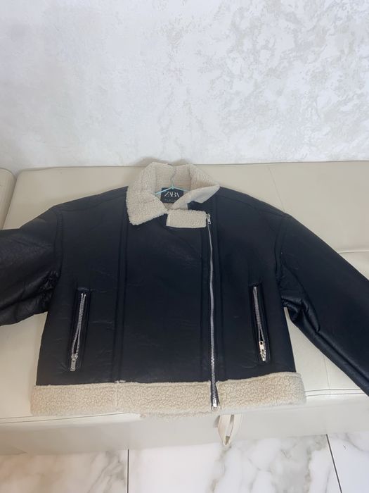 Куртка Zara Новая
