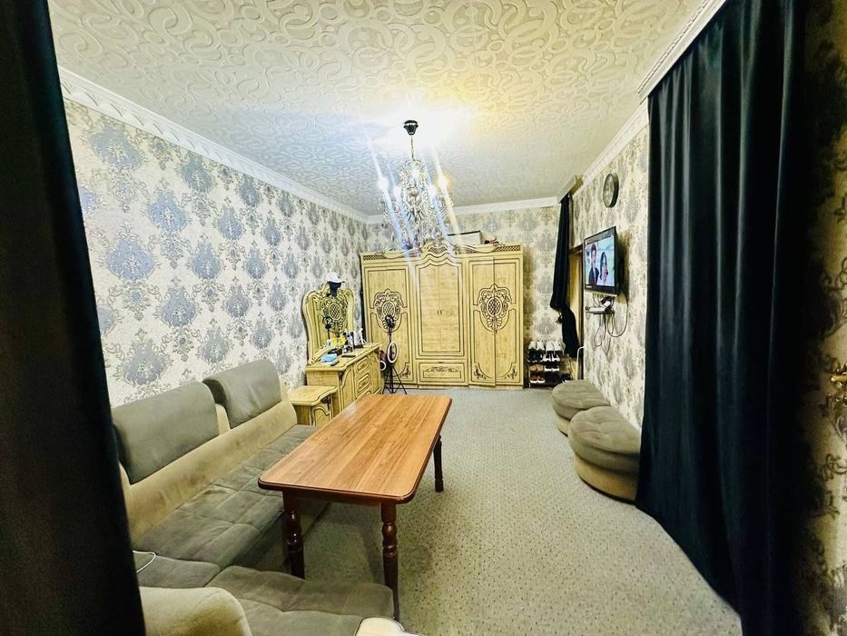 Продаётся Чиланзар 20 кв 1*2/4/4 балкон 1,5#6