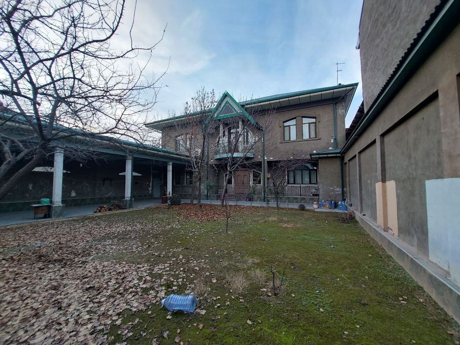 Продаётся 2-х этажный дом