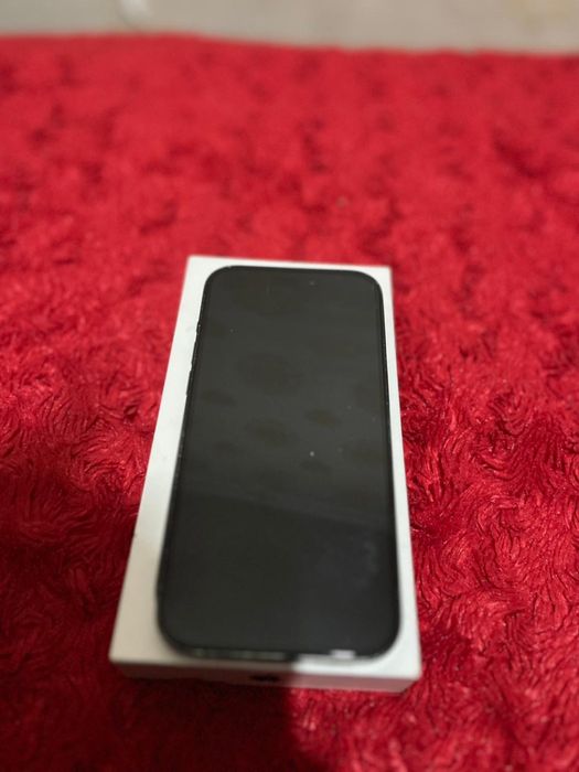 Продам айфон 14 про