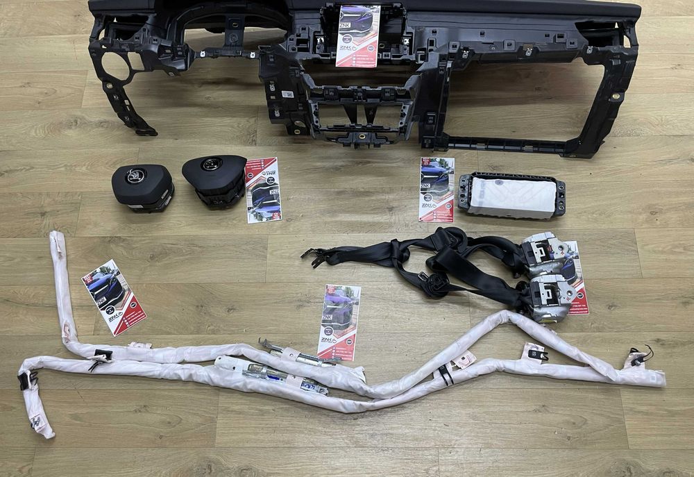 Skoda Scala // Kamiq - kit airbag - plansa de bord - set centuri