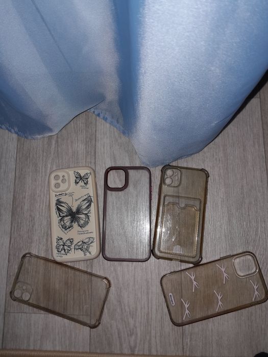 Продам чехол на айфон 11