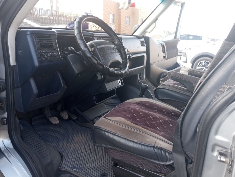 Volkswagen Caravelle