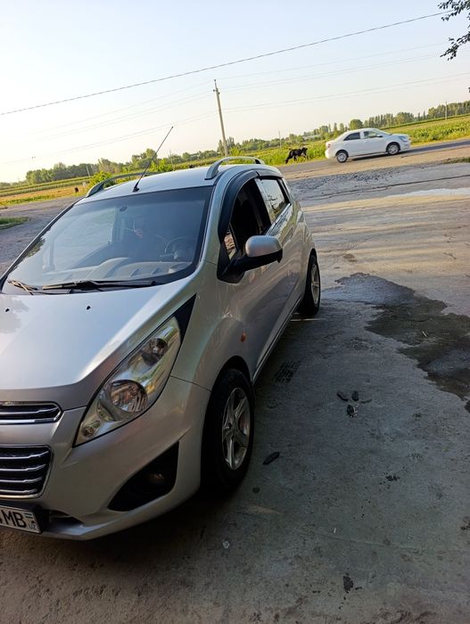 Holatı yaxshı pulı zarur barter varıant yuq