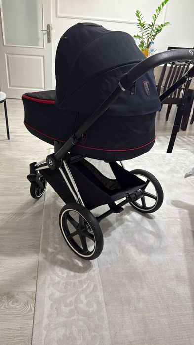Cybex Priam Ferrari
