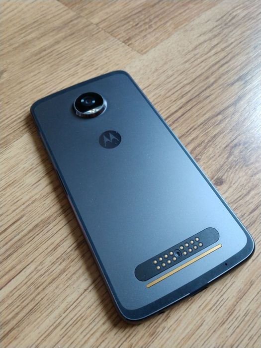 Jucarie Telefon Colectie Motorola Moto Z2 Play Model Rar Alb Sau Negru